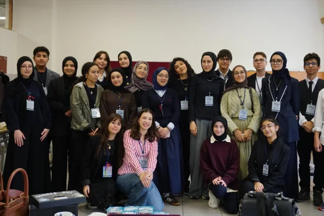 İstanbul'da Genç Beyinlerden Yapay Zeka Atağı: Çalıştay Dikk...