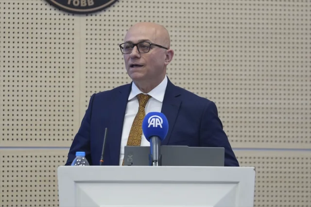 Ankara'da kozmetik sektörünü şekillendiren AB düzenlemeleri masaya yatırıldı