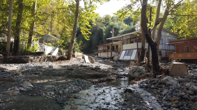 Hatay'da sağanak sonrası hayat normale dönüyor