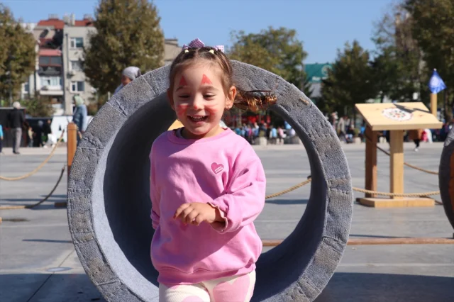 Sakarya'da Geleneksel Oyunlar Festivali: Binlerce Kişi Geçmişle Buluştu