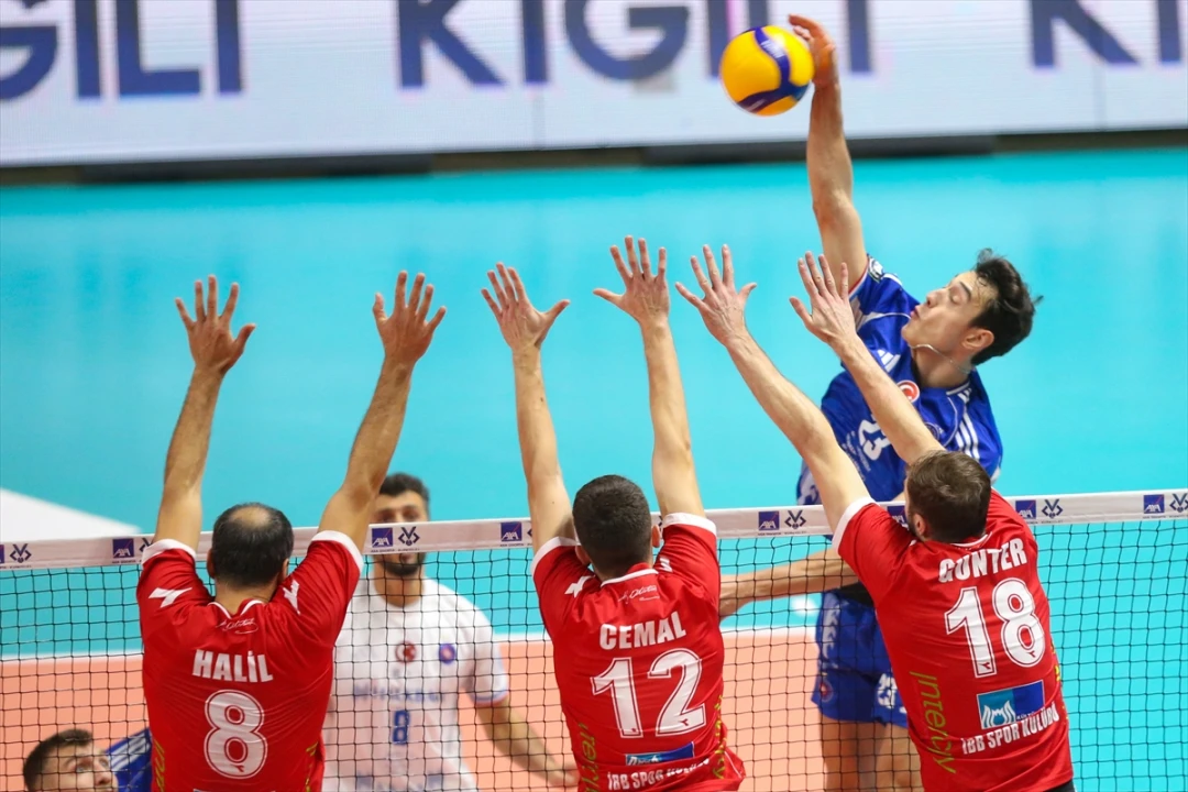 AXA Sigorta Kupa Voley'de İstanbul Ekibi Fırtına Gibi Esti!