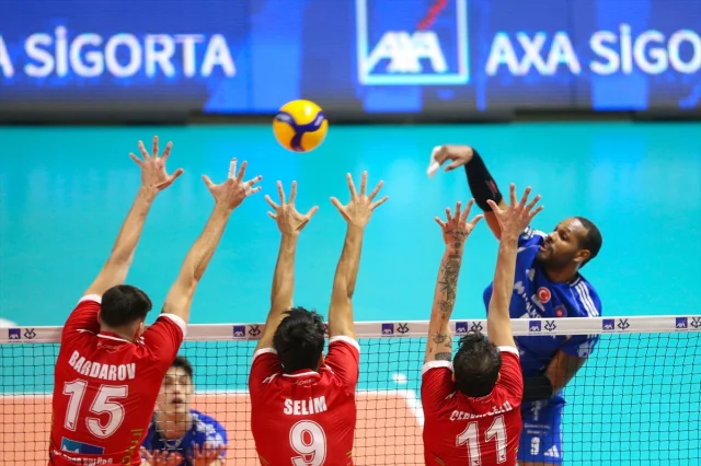 AXA Sigorta Kupa Voley'de İBB'nin Fırtına Gibi Zaferi