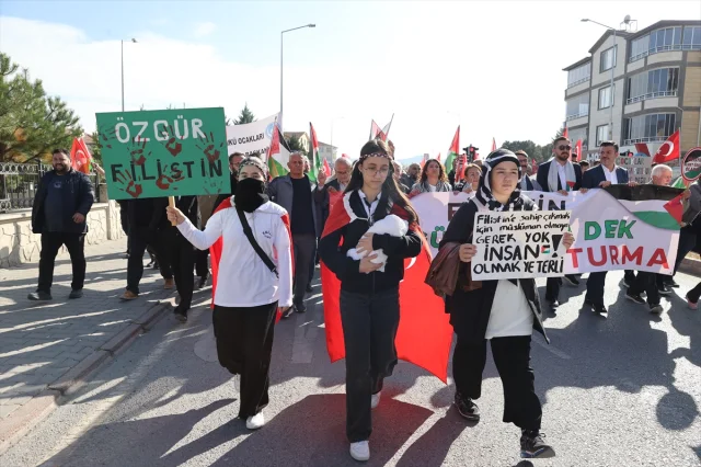 Ürgüp'te Gazze İçin Destek Yürüyüşü Büyük Katılımla Gerçekleşti