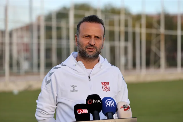 Osman Zeki Korkmaz: "Sivasspor'un İstikrarını Sağlayacağız"