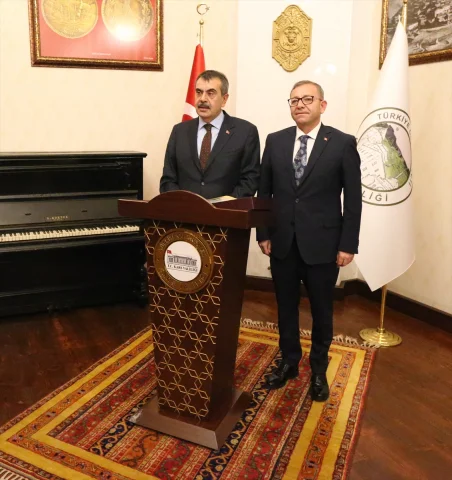 Eğitimde Yeni Dönem Eğitim Modeli Nasıl Şekillenecek?