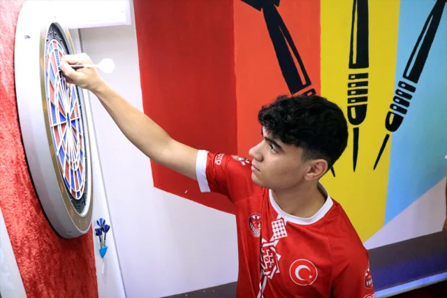 Milli Dartçılar Slovakya'da Dünya Şampiyonluğu İçin Sahnede