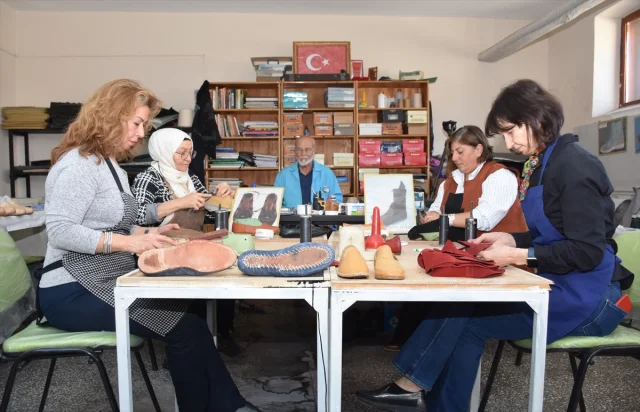Ayakkabı Ustalığının Son Temsilcisi Usta Ahmet'in İlham Vere...