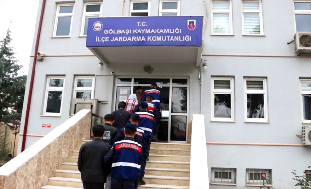 Adıyaman ve Malatya'da Uyuşturucuya Ağır Darbe: 10 Şüpheli Y...