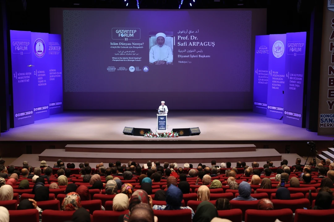 Diyanet İşleri Başkanı Arpaguş'tan Çarpıcı Mesajlar