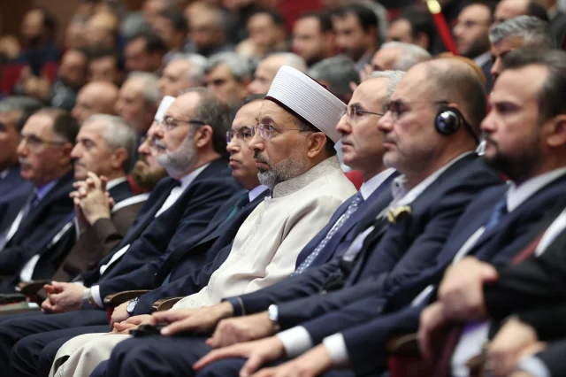 Diyanet İşleri Başkanı Arpaguş'tan Çarpıcı Mesajlar