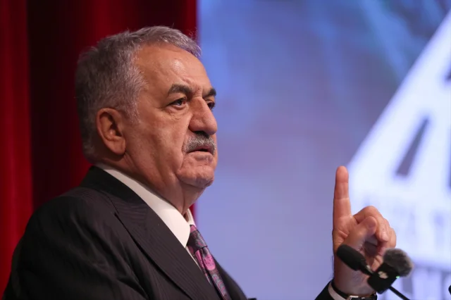 Rize'de Küresel Dönüşüm: Ticaret ve Ekonomi Zirvesi'nde Çarpıcı Açıklamalar