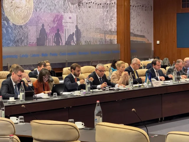 Özbekistan ve AB İlişkilerinde Yeni Dönem Kapısı Aralandı