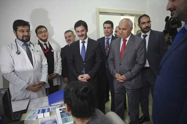 Ankara'da Türkiye'nin İlk Sigara Bırakma Polikliniği Açıldı