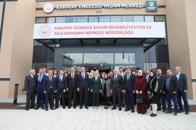Konya'da Düğünlerde Yeni Dönem Başlıyor: Evlilik Kredisi Sevinci
