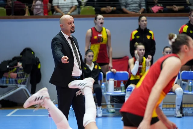 İzmir Derbisinde Zafer: Aras Spor Göztepe'yi Farklı Geçti