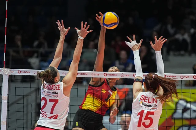 İzmir Derbisinde Zafer: Aras Spor Göztepe'yi Farklı Geçti