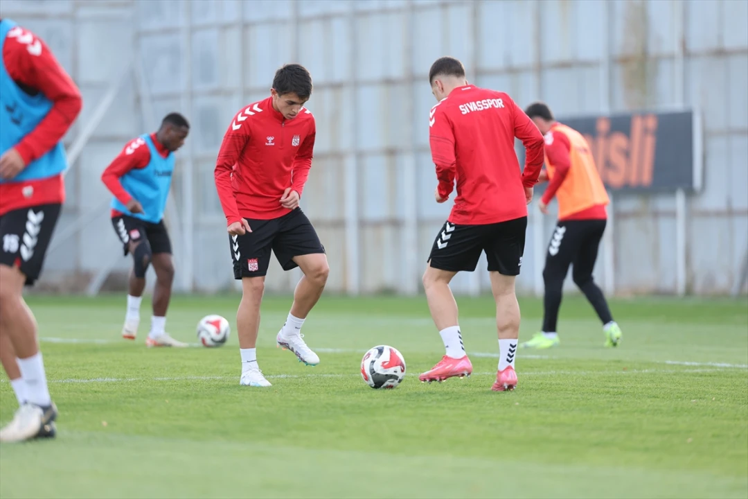 Sivasspor-Hatayspor Maçı Öncesi Heyecan Dorukta