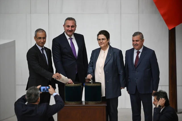 Sayıştaya Seçilen 5 Yeni Üye Kimdir ve Ne Yapacaklar?