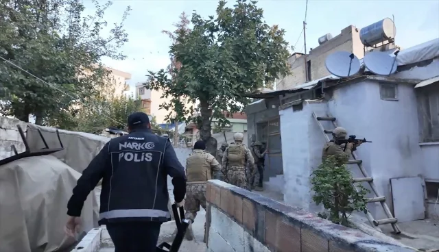 Adıyaman'da Çarpıcı Uyuşturucu Operasyonu: Şok Detaylar Ortaya Çıktı