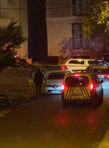 Sancaktepe'de Silahlı Saldırı Sonrası 3 Kişi Hayatını Kaybetti