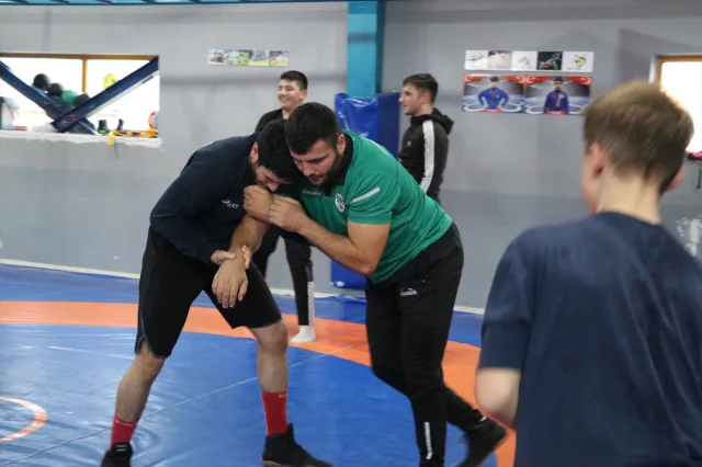 Ömer Saner Tokyo'da Tarih Yazmaya Hazırlanıyor
