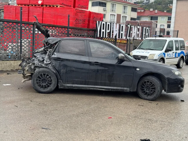 Bartın'da Korkunç Kaza: Alkollü Sürücü Üniversite Öğrencisin...