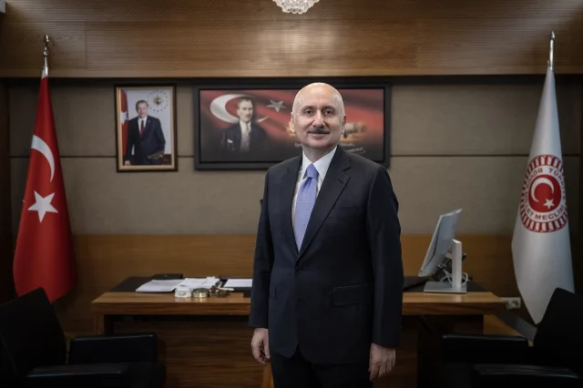 Adil Karaismailoğlu turizmdeki büyük değişimi açıkladı