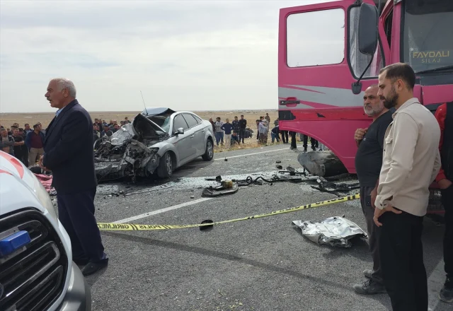 Aksaray'da Trafik Kazası Yürekleri Dağladı: Üç Kardeş Hayatını Kaybetti