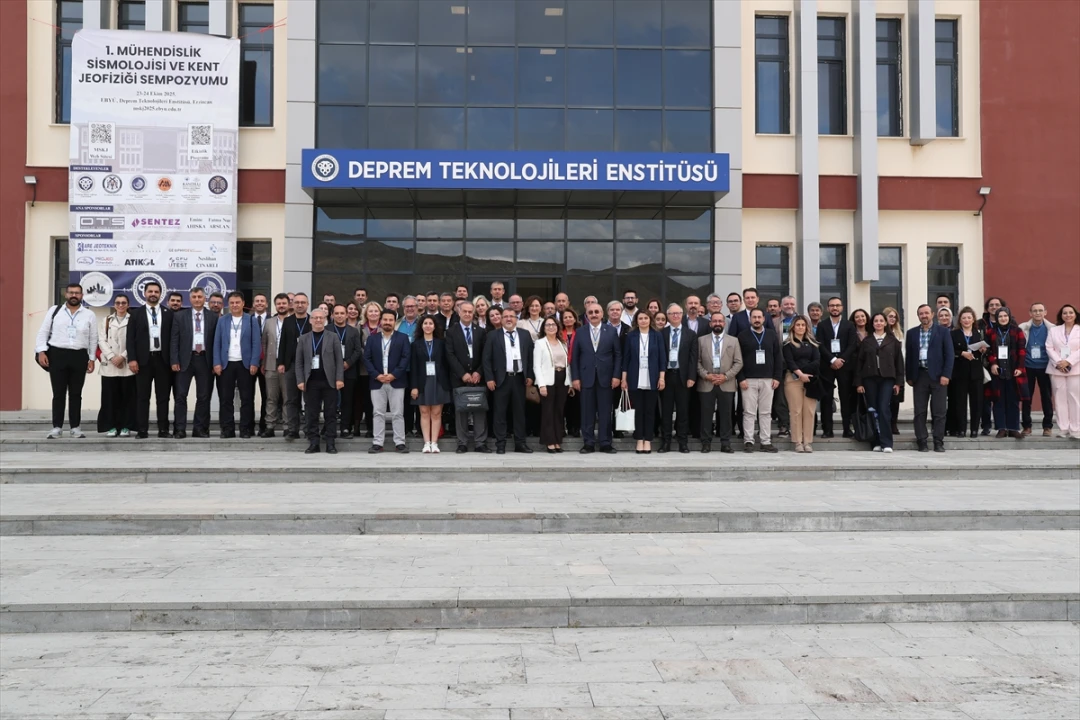 Erzincan'da Jeofizik Sempozyumunda Deprem Teknolojileri Gündemde