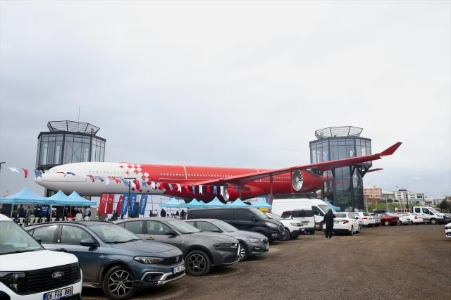 Kocaeli'de Eski Uçak İlham Veren Bir Merkeze Dönüştü