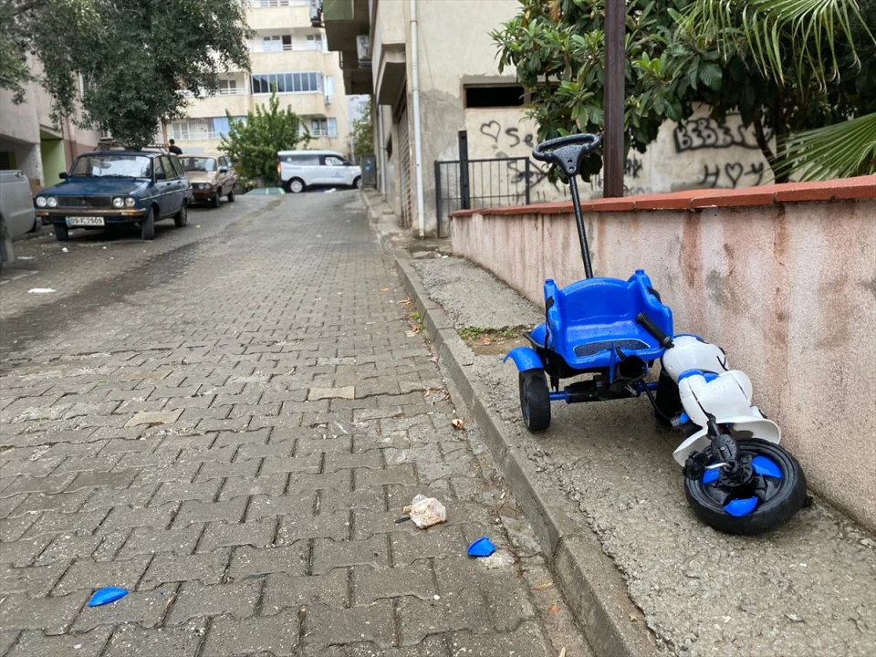 Torununu Kurtarmak İçin Yaşamını Feda Eden Büyükanne Ölümden Kaçamadı