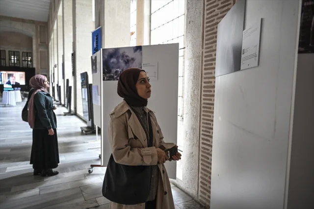Gazze Mahkemesi'nde "Kanıt" Sergisine Yoğun İlgi
