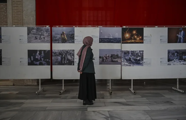 Gazze Mahkemesi'nde "Kanıt" Sergisine Yoğun İlgi