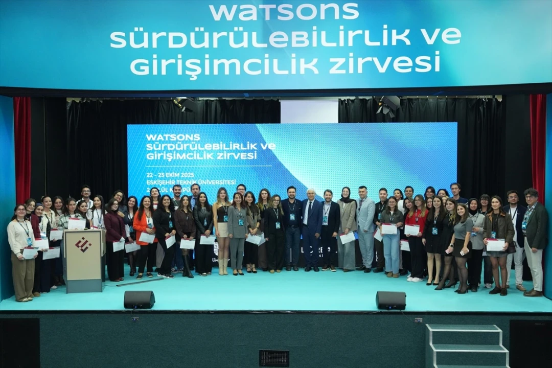Watsons Türkiye Eskişehir'deki Etkinlikte Gençlerle Buluştu