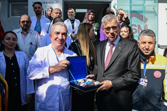 Sağlık Bakanı Antalya'da Aile Sağlığı Merkezlerini İnceledi: Yenilikler Geliyor