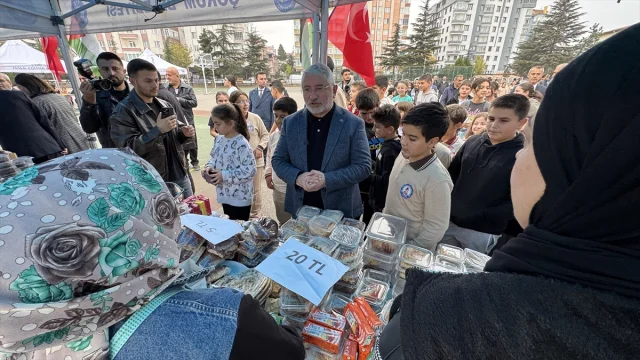 Çorum'da Okullardan Filistin'e Büyük Destek: Kermeslerle Yardım