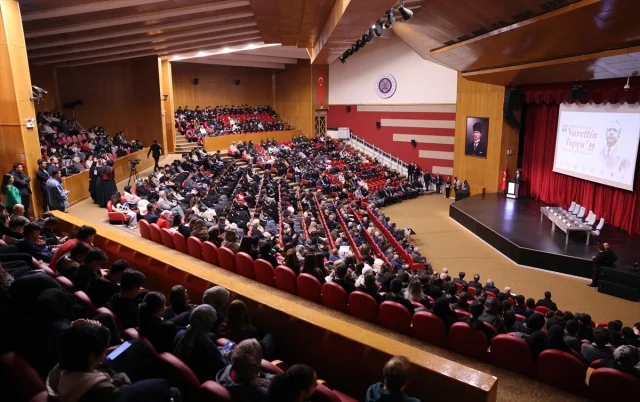 Nurettin Topçu'nun İzinde Uluslararası Bilgi Şöleni Başladı