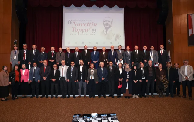 Nurettin Topçu'nun İzinde Uluslararası Bilgi Şöleni Başladı