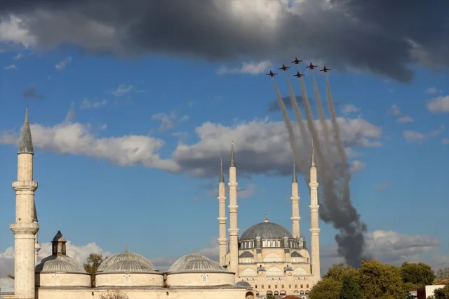 Türk Yıldızları Edirne'de Unutulmaz Bir Gösteriye Hazırlanıyor