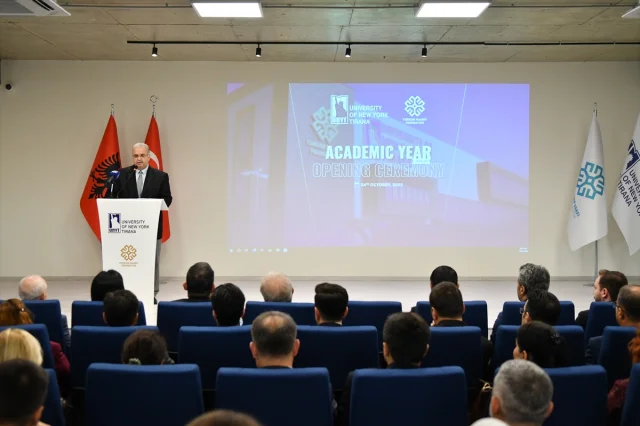 Tiran'da Yeni Akademik Yıl Coşkusu Türkiye Maarif Vakfı'yla Başladı