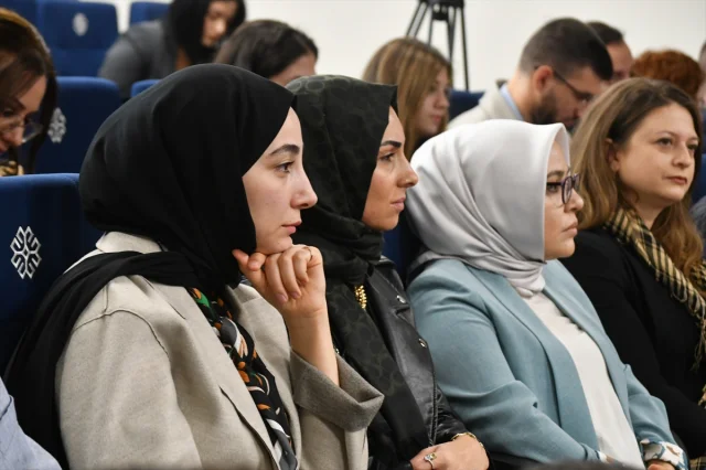 Tiran'da Yeni Akademik Yıl Coşkusu Türkiye Maarif Vakfı'yla Başladı