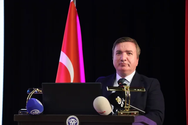Erzincan'da Binlerce Öğrenciye Valilikten Burs Müjdesi