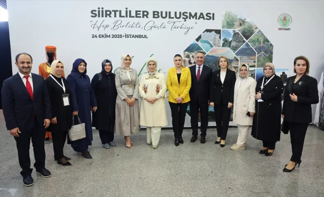 Emine Erdoğan'dan Duygulandıran 'Siirtlilerle Buluşma' Mesajı