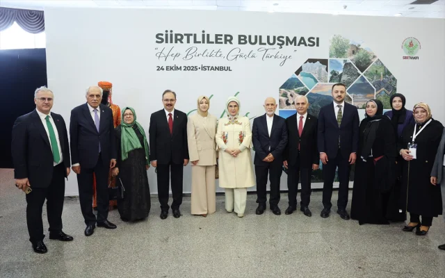 Emine Erdoğan'dan Duygulandıran 'Siirtlilerle Buluşma' Mesajı