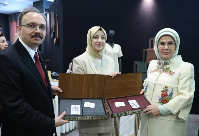 Emine Erdoğan'dan Duygulandıran 'Siirtlilerle Buluşma' Mesajı