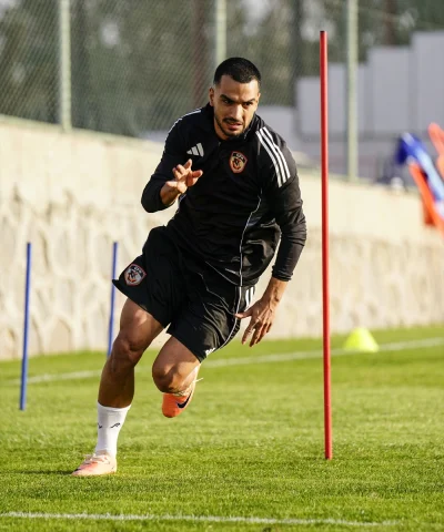 Gaziantep FK ve Fenerbahçe Karşılaşması Öncesi Nefesler Tutuldu