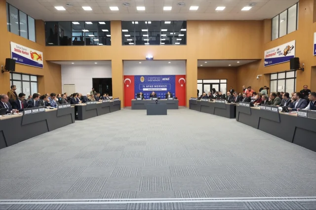 Kahramanmaraş'ta Deprem Sonrası Dönüşüm: Karaloğlu'nun İncelemeleri