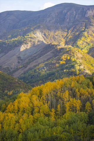 Tunceli'nin gizemli zirvelerinde sonbahar büyüsü