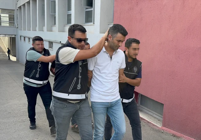 Adana'da Çiçekli Dolandırıcılık Operasyonu Şaşkına Çevirdi