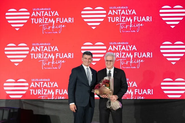 Devlet Tiyatrolarının Turizmde Yeni Vizyonu: Antalya Fuarı'nda Sanat Tanıtımı